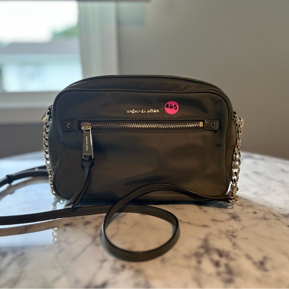 Like new military green Michael Kors cross body - Picture 1 of 5